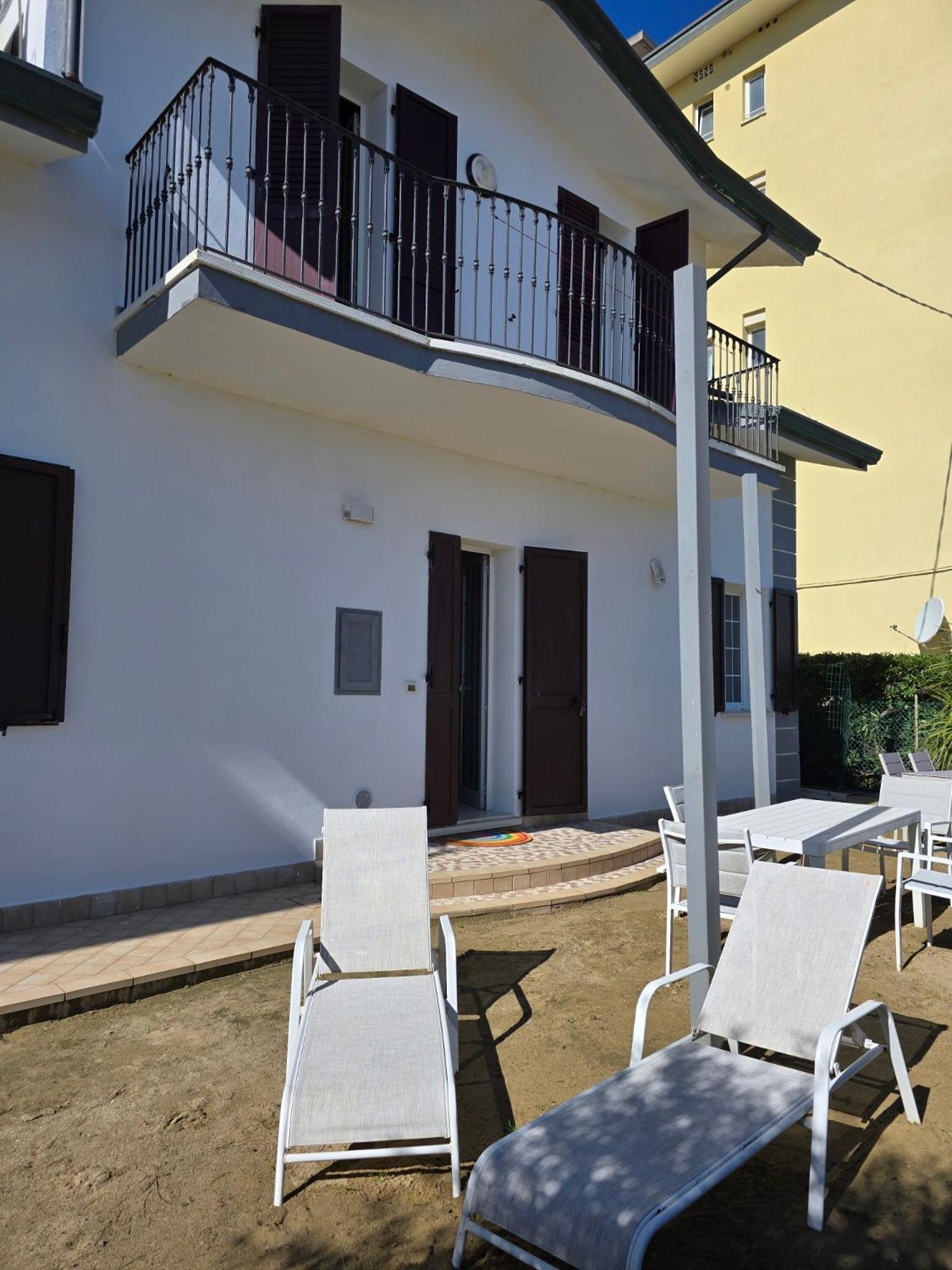 Villa Dolcevita Bellaria-Igea Marina Ngoại thất bức ảnh