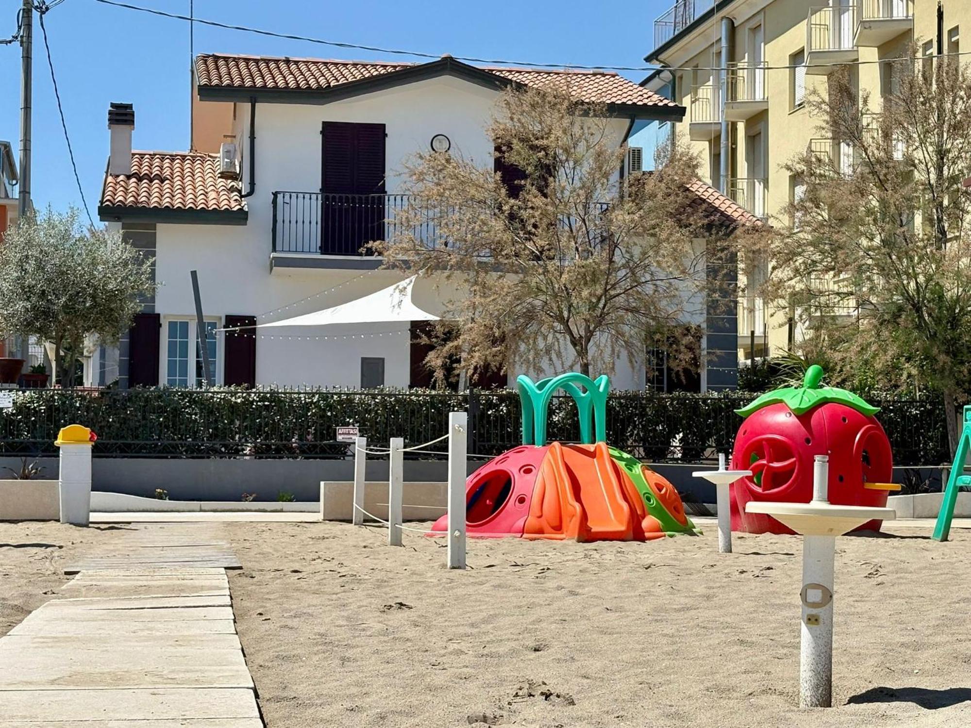 Villa Dolcevita Bellaria-Igea Marina Ngoại thất bức ảnh