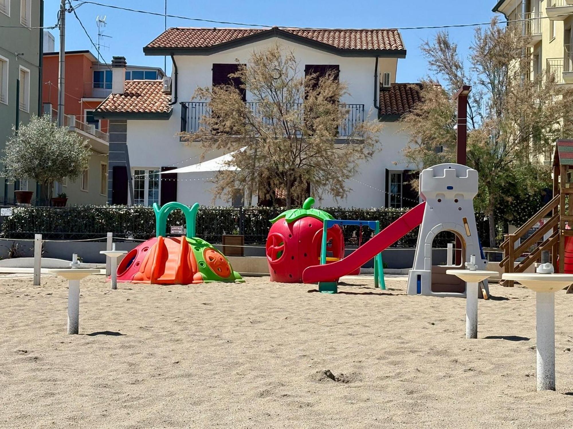 Villa Dolcevita Bellaria-Igea Marina Ngoại thất bức ảnh